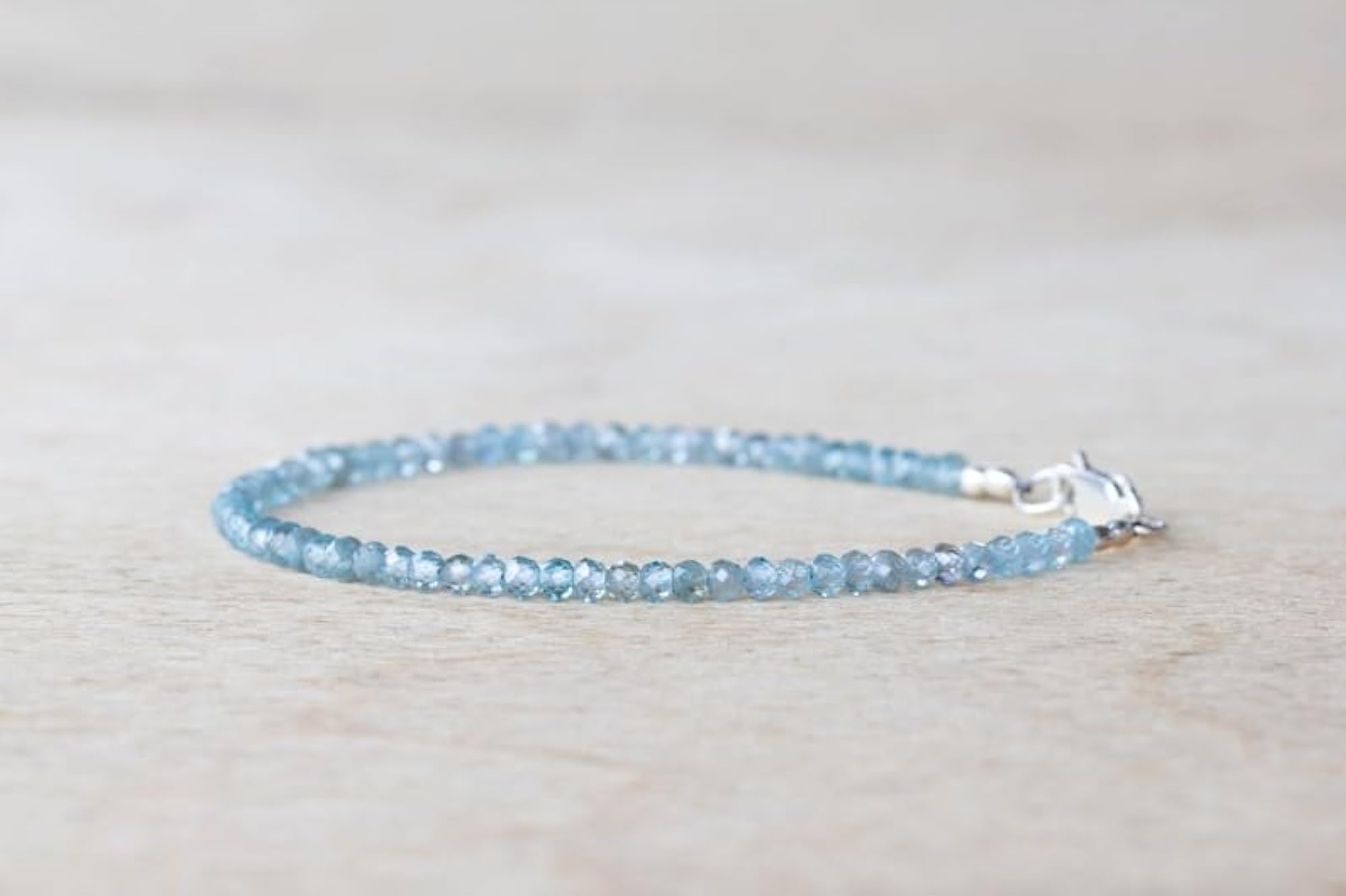 Natural Blue Topaz Gemstone Beads Bracelet for Men & Women